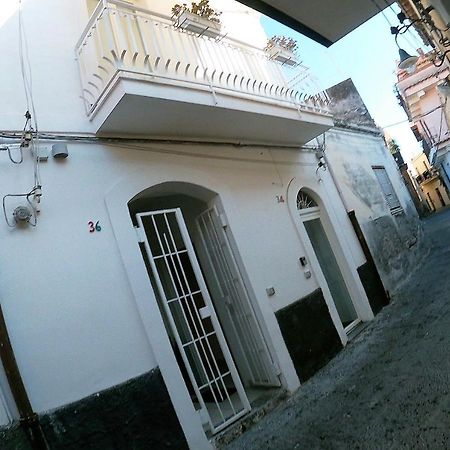 דירות אסראלה Casa Abbatuzzu מראה חיצוני תמונה