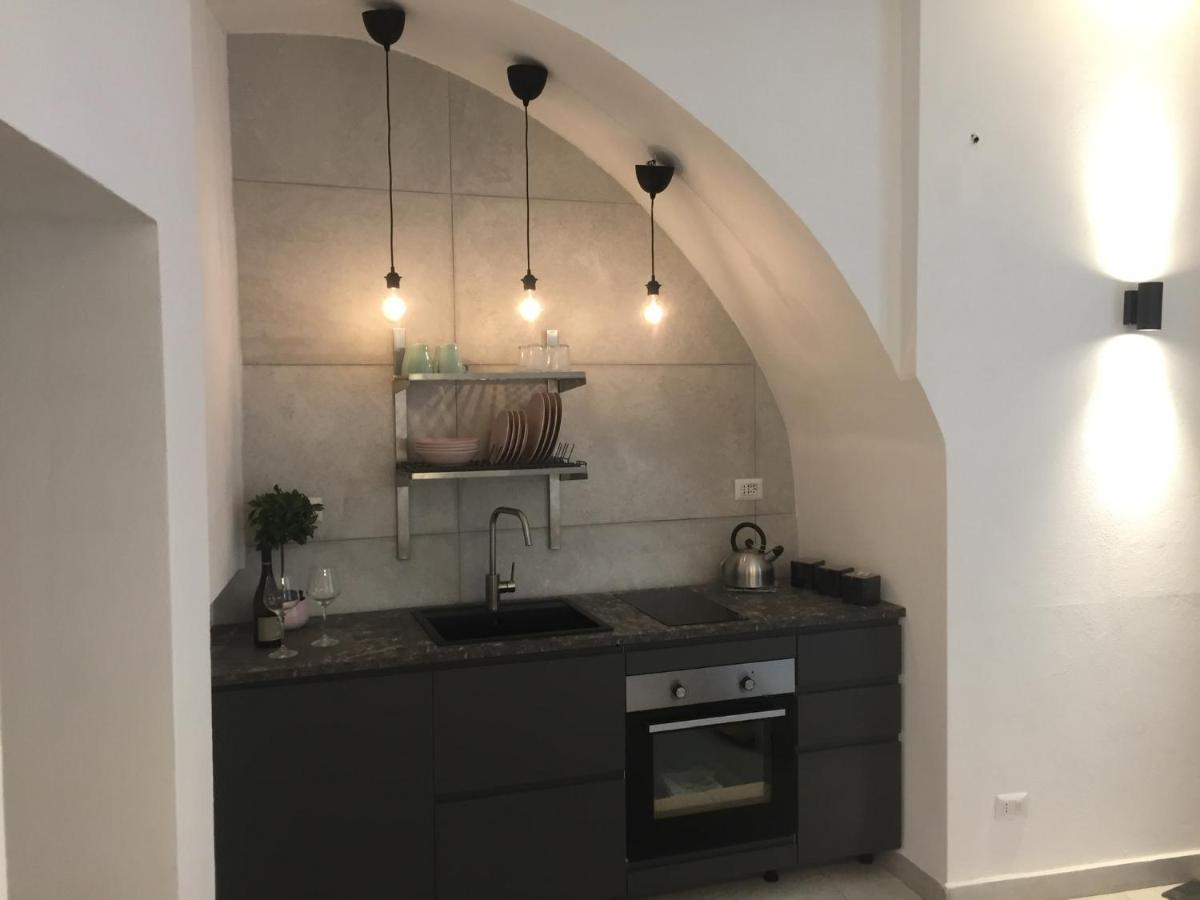 דירות אסראלה Casa Abbatuzzu מראה חיצוני תמונה