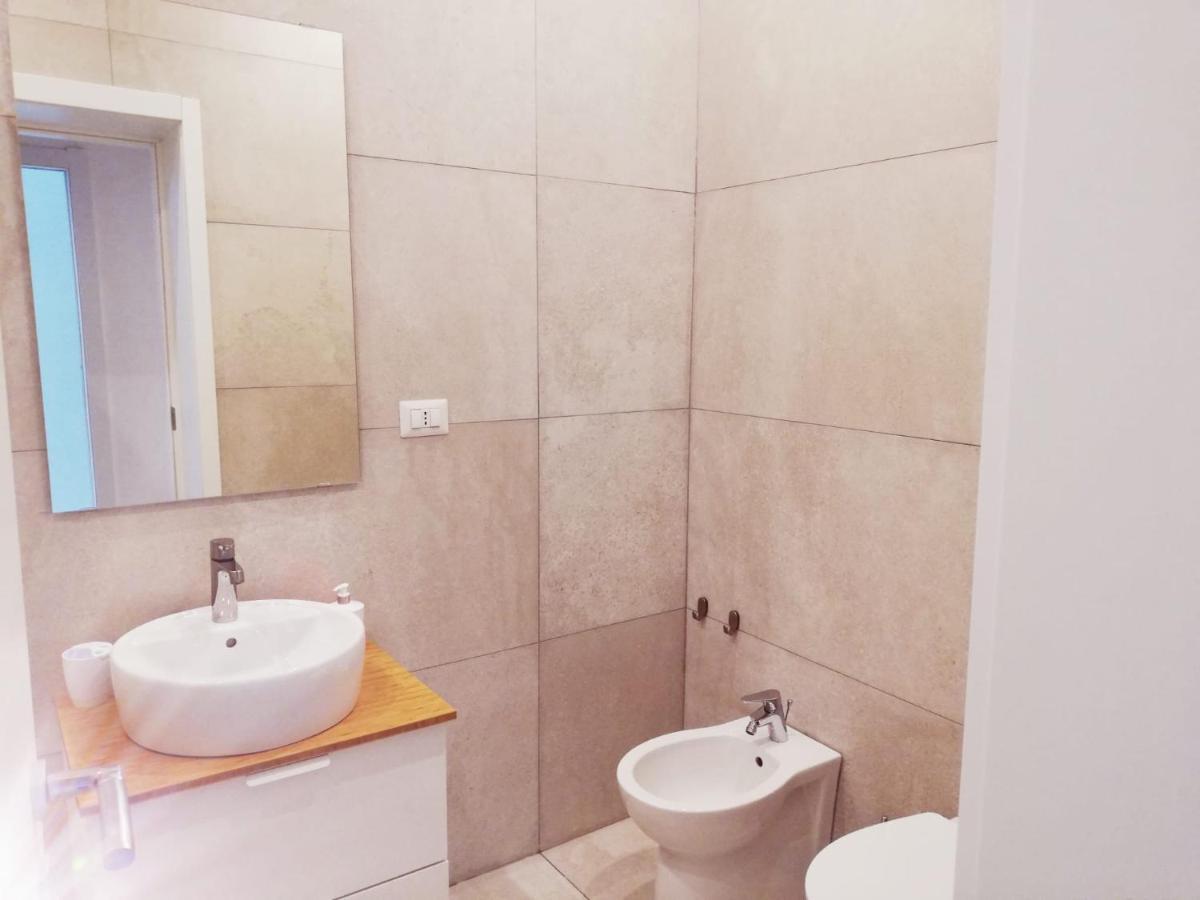 דירות אסראלה Casa Abbatuzzu מראה חיצוני תמונה