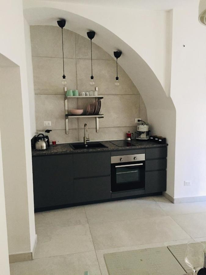 דירות אסראלה Casa Abbatuzzu מראה חיצוני תמונה