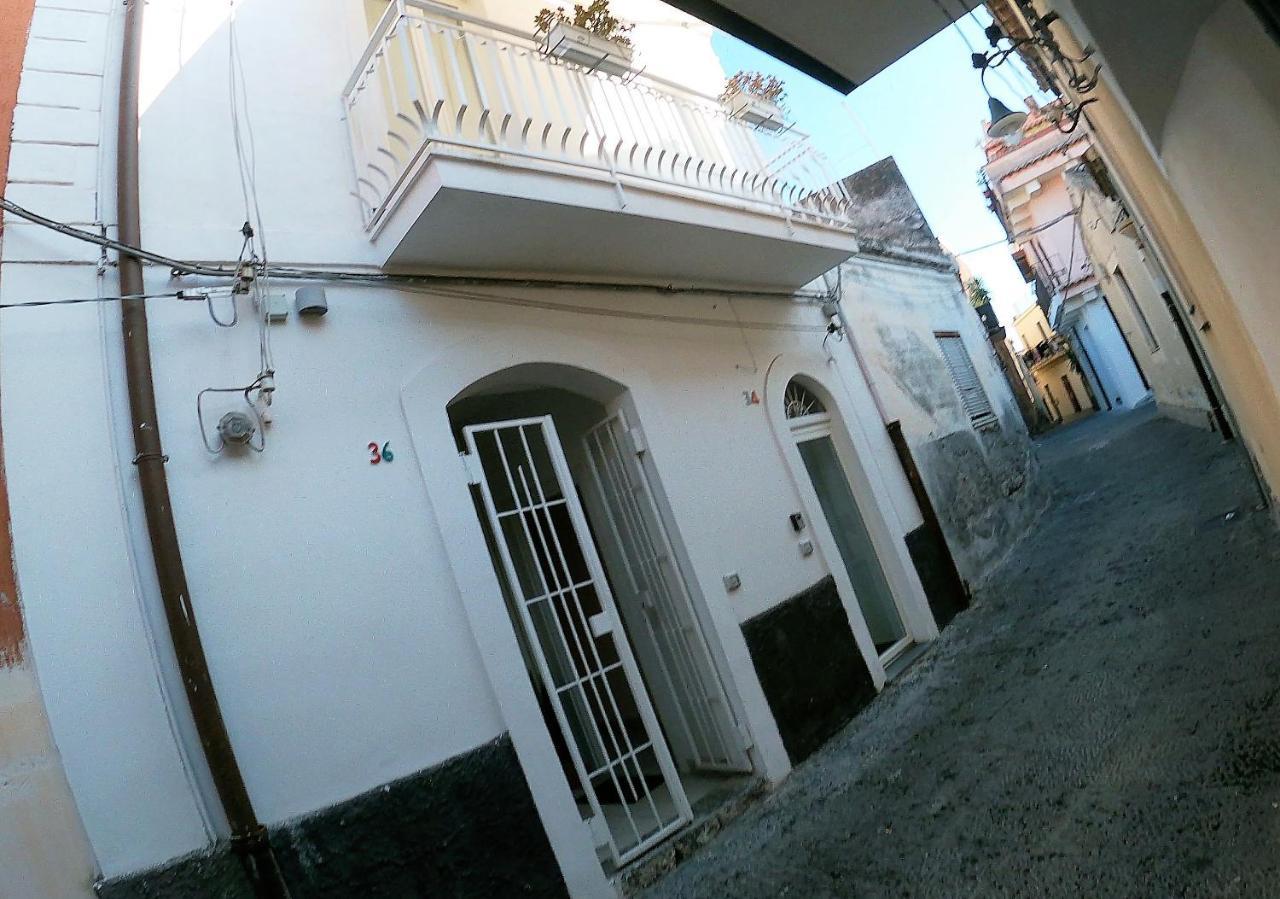 דירות אסראלה Casa Abbatuzzu מראה חיצוני תמונה