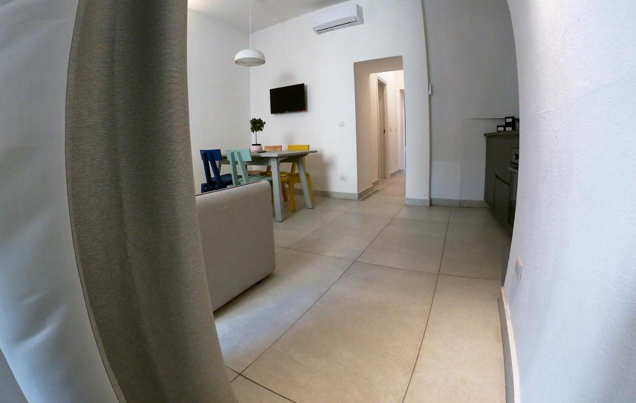 דירות אסראלה Casa Abbatuzzu מראה חיצוני תמונה